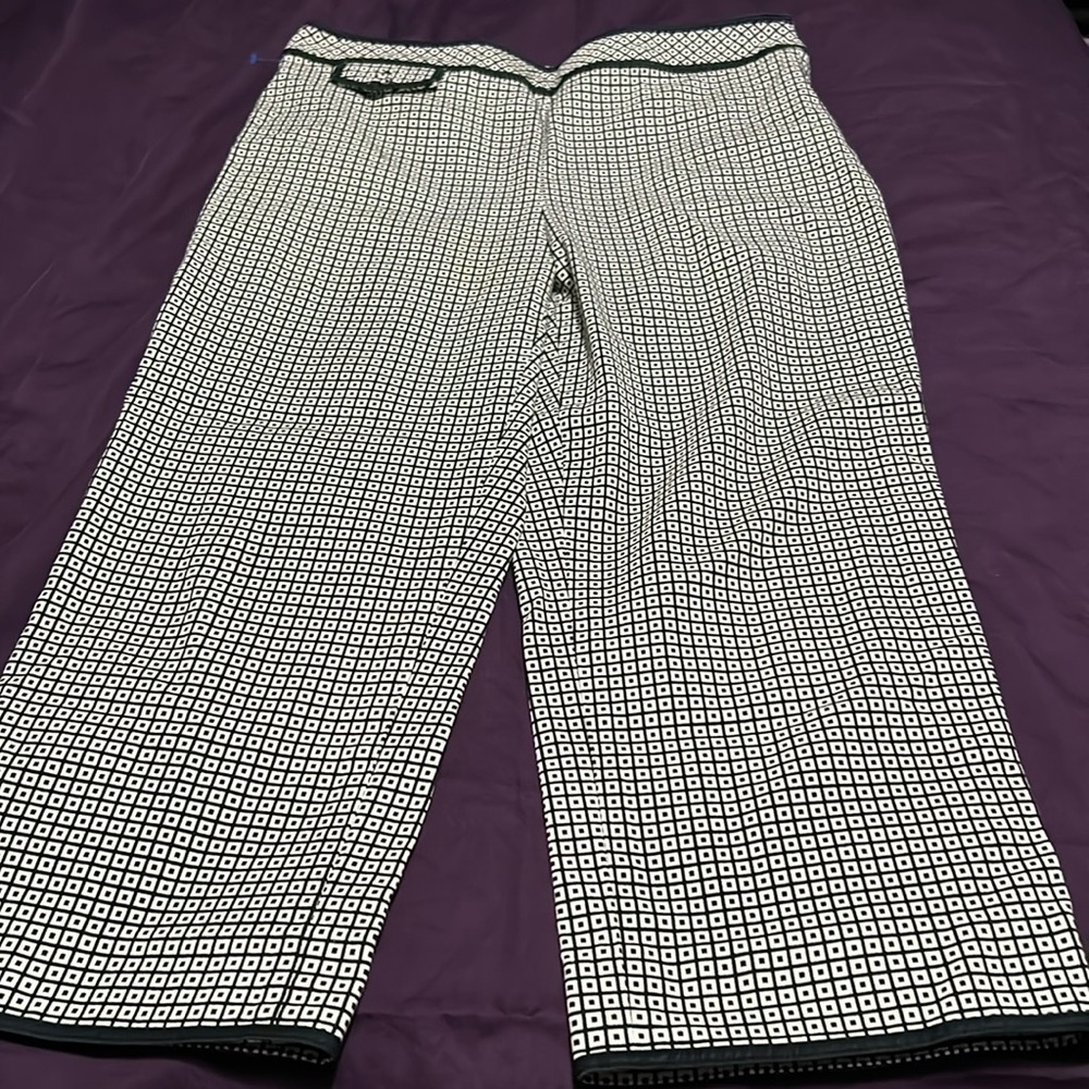 Talbots capri pants size 8
